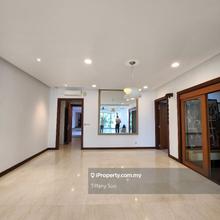 Sri bukit persekutuan Condominium for sale 