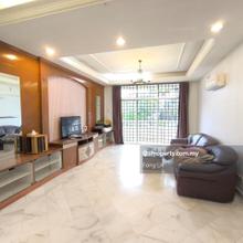 Jb town apartment for Rent/Sale