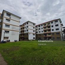 Flat Permas Jaya, 3 bedrooms, partial furnished, gng