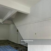 Kajang shop for rent