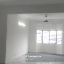 Below market cash back corner unit many unit on hand good for invest