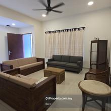 Evira Warisan Puteri, Kota Warisan 