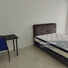 Pj - Kelana Jaya - Freehold - Near to  LRT & Mall - Freegift