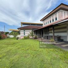 Freehold Renovated Big Land 1 Storey Bungalow Krubong Perdana Sale
