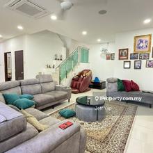 Terrace house for Sale