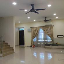 Endlot 2 storey house for rent