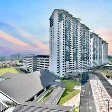 Aspire Residence Cyber 10 For Sale