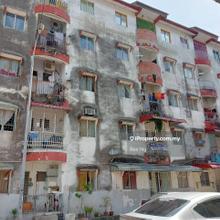 Pangsapuri Malinja ,freehold ground floor tenanted 3r2b unit for sale