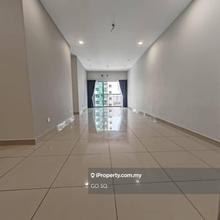 Corner unit oug parklane @ old klang road, puchong