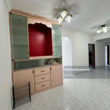 Sri Putra Apartment within 5min reach IOI mall 3bed2bath Level 1