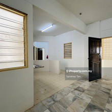 Ground Floor Corner Unit for Sale