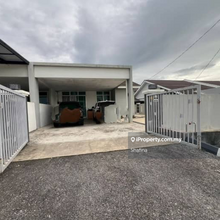 Semid  like new house 