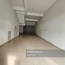 Ground Floor shop Taman Aston Commecial Centre next to Jit Sin Private