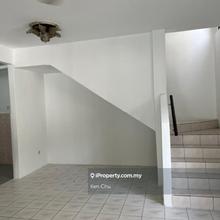 Town house ground floor end lot for sale 