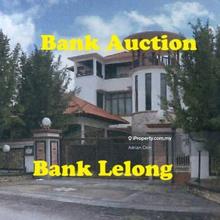 2.5 Sty Bungalow House For Auction At Low Price !!