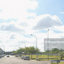 Taman sierra perdana 3 storey Shoplot facing main road 