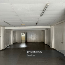 Telok Panglima Garang 2sty shop G Floor 20x70 facing main road for ren