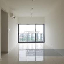 Low floor, 850sf, 4 rooms
