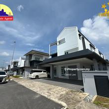 La Promenade 3 Storey Semi Detached House for Sale 