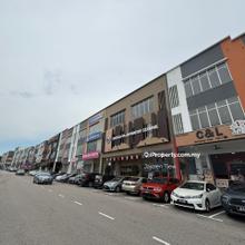 Austin crest emerald 1 Jalan Jaya Putra 7/2 @ 4 storey shop with lift