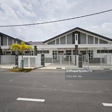 New Freehold Non bumi 1 Storey Terrace at Merlimau for Sale 