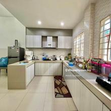Freehold terrace house alam impian