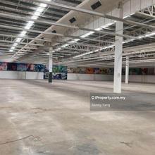 Commerial Warehouse For Rent