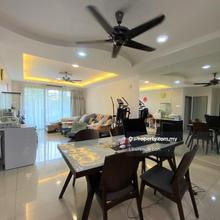 Nice 3bedrooms unit available for rent! Contact for move details 