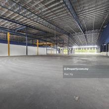 Corner Lot Factory / Warehouse