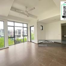 Mutiara Heights, Kajang - Endlot 3 Storey Terrace