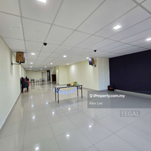 Fully Renovate Facing Main Road Kawasan Perniagaan Puchong Utama 4 Sty