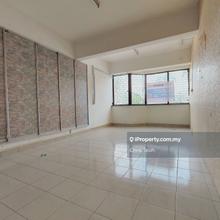 Walk-up, 2nd floor, opposite USM, great location for commercial use!