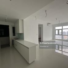 Brand New High Floor Unit At The Met 1 Residences Dutamas