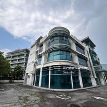 Corporate Stand Alone Good Buy Building in Petaling Jaya