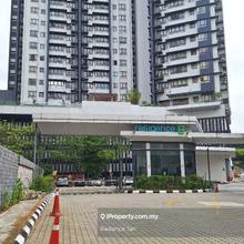 Cosy comfortable wt privacy studio at low price. Gd location