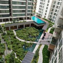 Below Market, Regalia Residence, Abnb, Good ROI, 1 Parking, 807 sqft