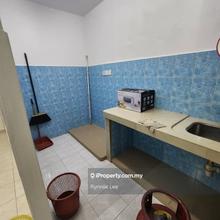 Low cost apartment; Renovated unit in good condition, ready move in. 
