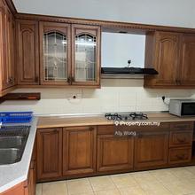 Nice and High floor unit for sale