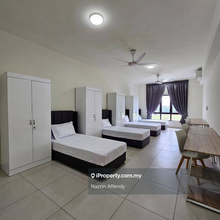 Bed Rental for Female for 4 pax in Edusphere Cyberjaya For Rent