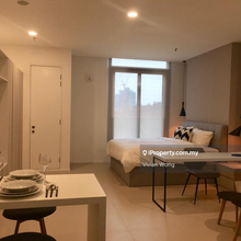 Arcoris soho unit for rent