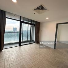 Nice 1 Bedroom Unit @ Marriot Empire City with Balcony for Rent