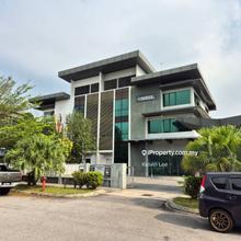 3 storey semi-d at u8 bukit jelutong