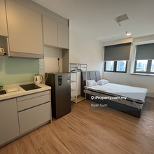 Brand New Fully Furnished! Facing KLCC, Free Electricity and Water