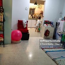 Terrace house for Sale
