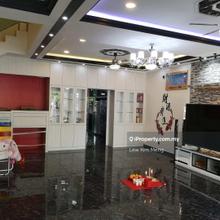 Full Reno & Good Condition / Laman Rimbunan 3sty, Kepong
