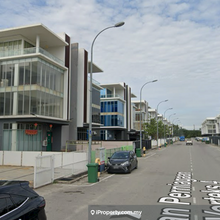 Perniagaan Vortex 4 Storey Semi D Light Industry For Sale