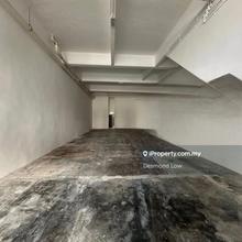 Rare in market, 3 Phase Electricity, View to offer 