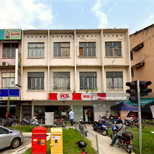 Facing Mainroad Corner 3 Storey Shop