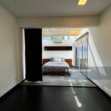 Modern Tasteful Rebuilt Terrace With Peaceful Environment