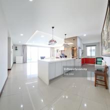 Super Cheap, spacious living hall